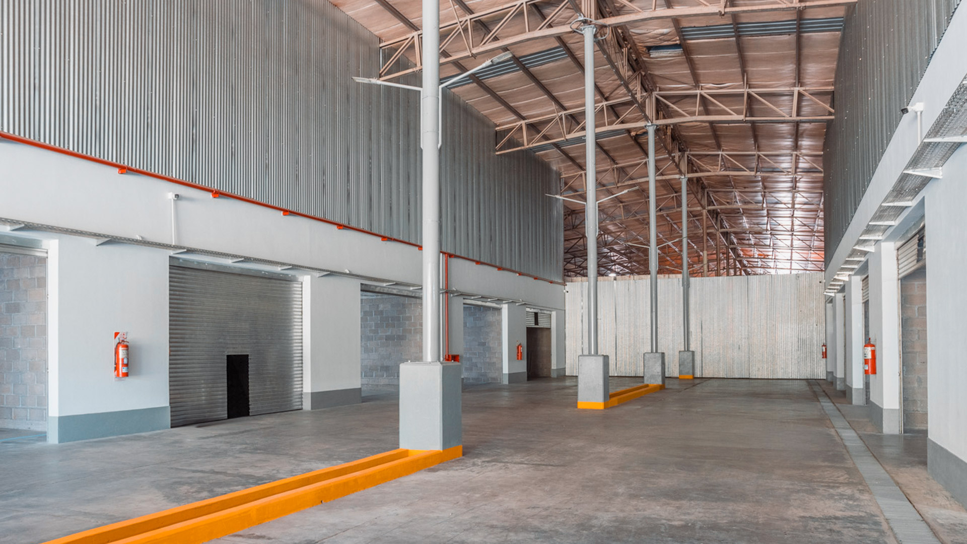 Galpones<br> desde 75M2